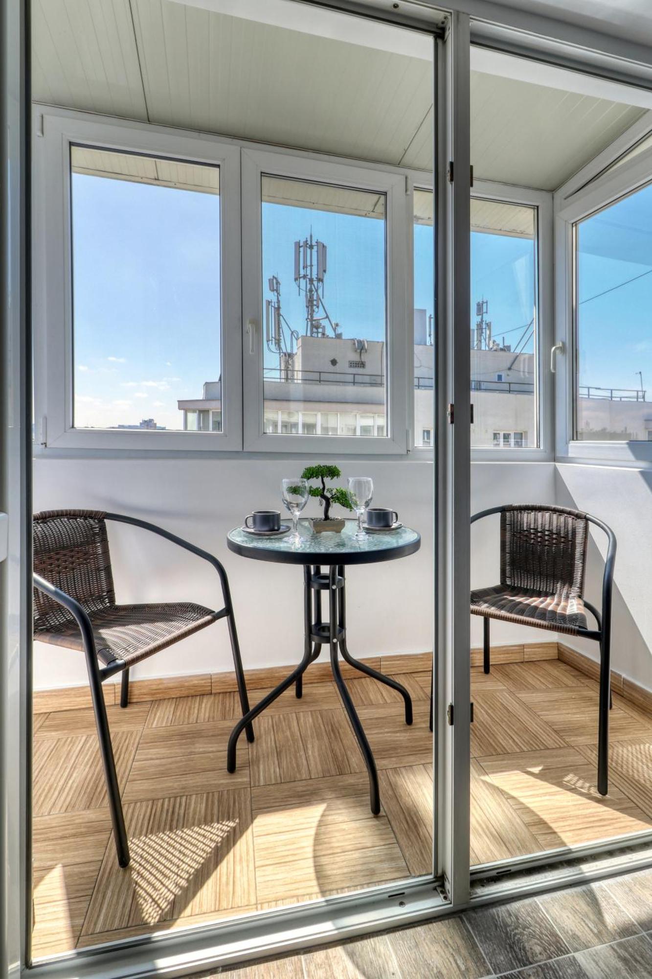 Rdi Elegance Apartment Downtown Бухарест Экстерьер фото